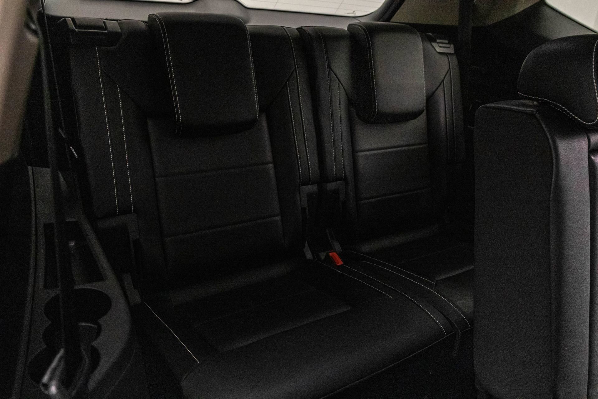 Used 2023 Volkswagen Atlas SE AWD/4WD image 36