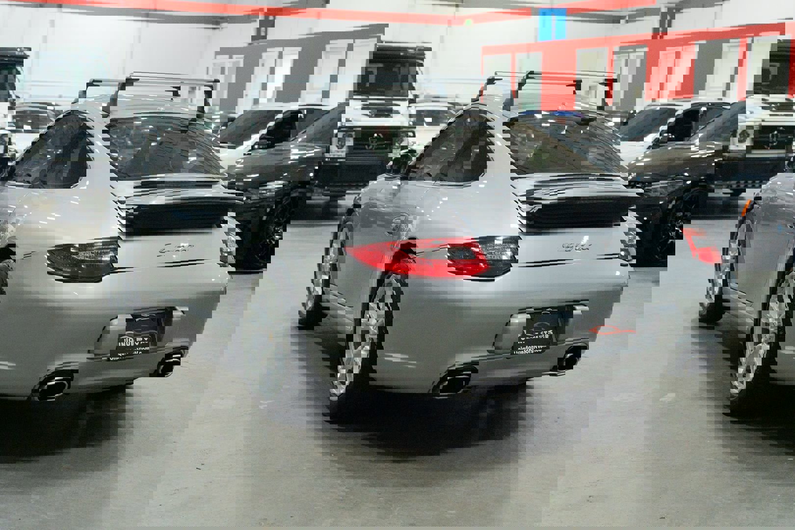 Used 2010 Porsche 911 Carrera image 4