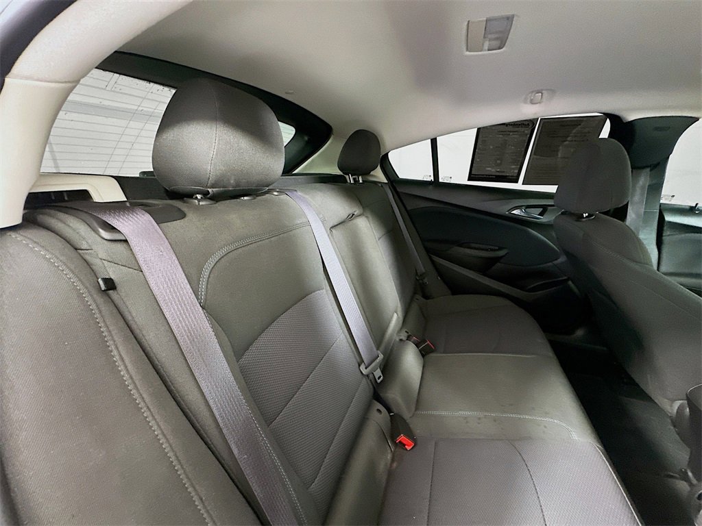 Used 2017 Chevrolet Cruze LT w/ Sun And Sound Package image 27