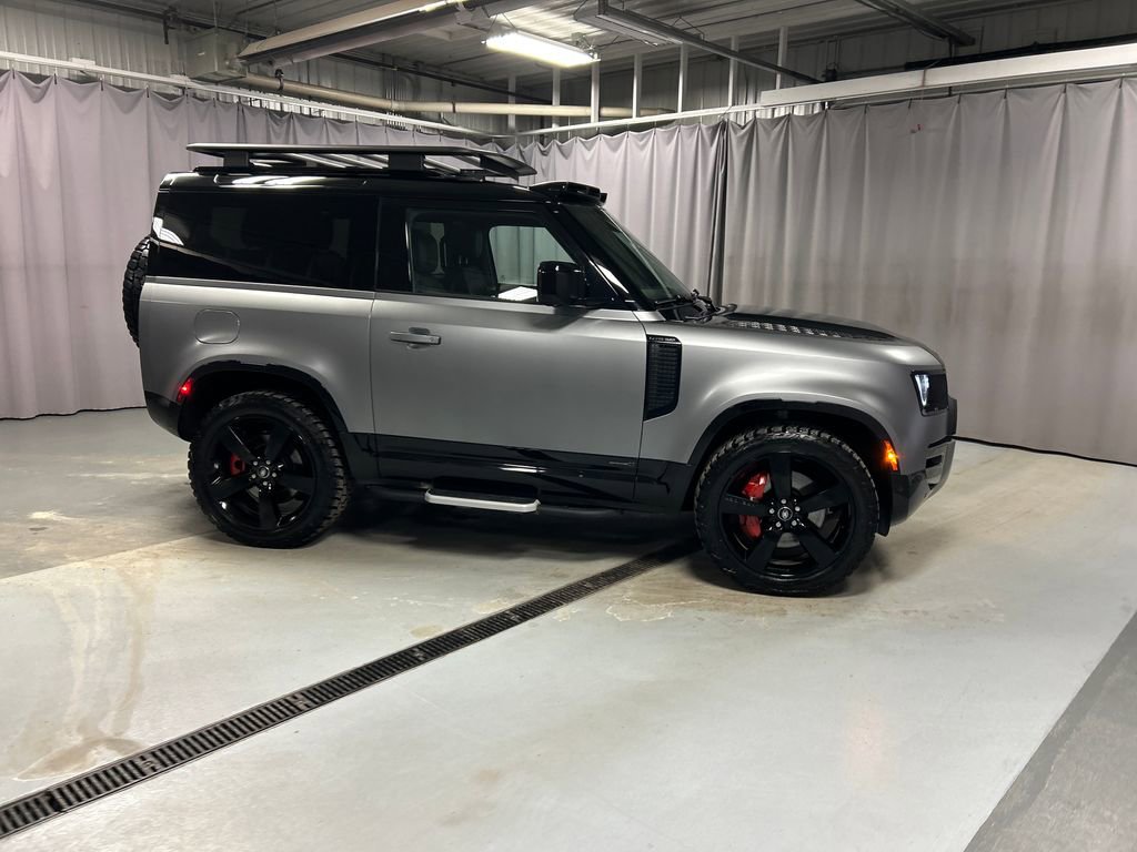 Used 2023 Land Rover Defender 90 X image 8