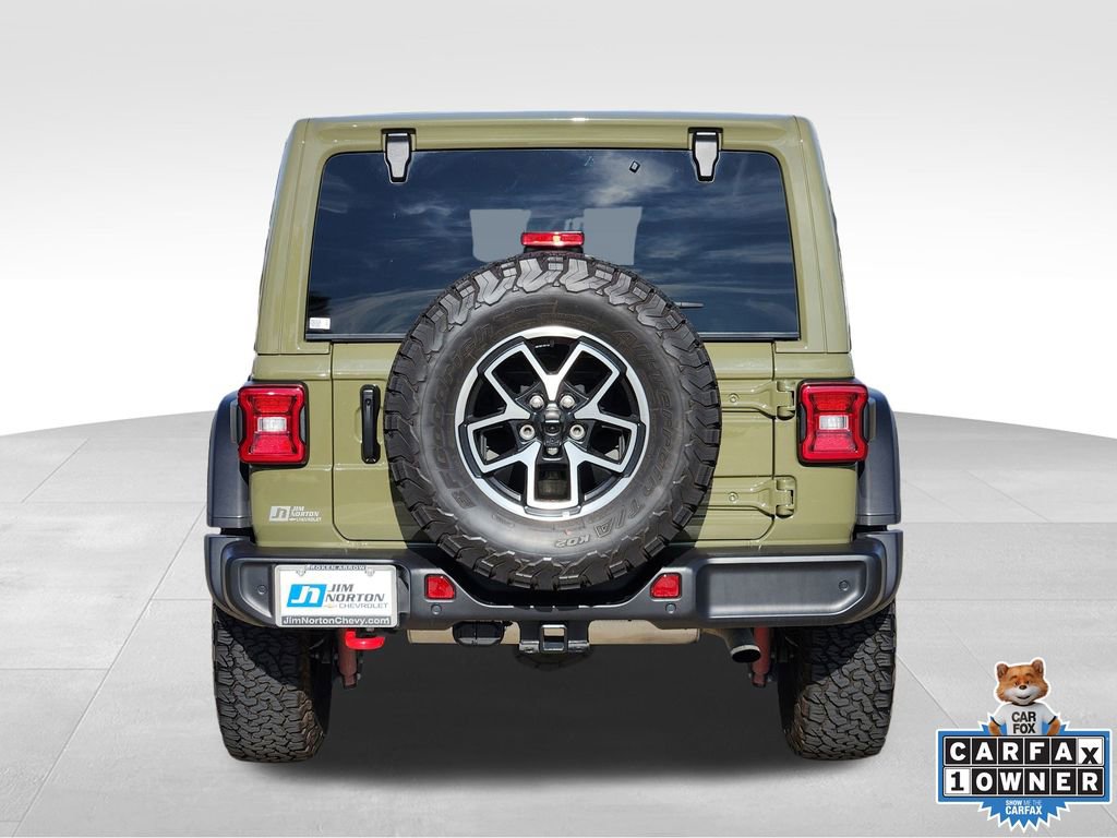 Used 2025 Jeep Wrangler Unlimited Rubicon w/ Technology Group image 8