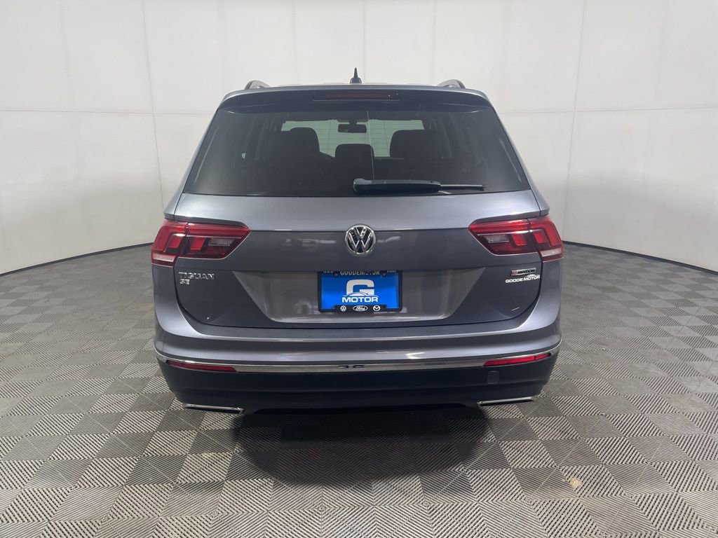 Used 2021 Volkswagen Tiguan SE w/ Panoramic Sunroof Package AWD/4WD image 6