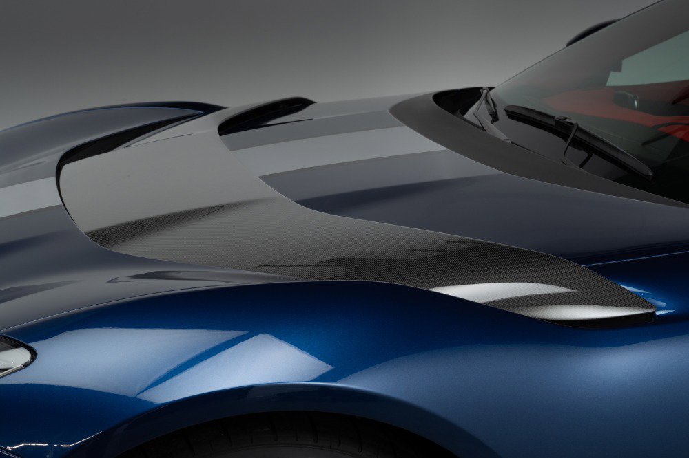 Certified 2022 Ferrari 812 Competizione image 55