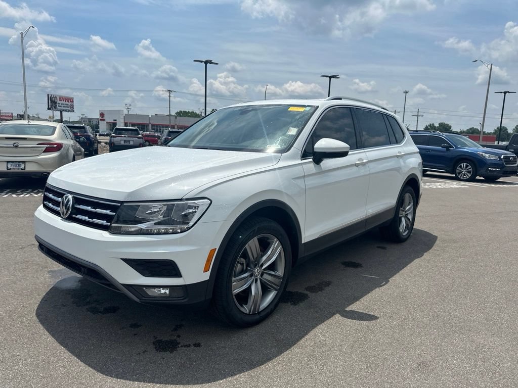 Used 2021 Volkswagen Tiguan SEL AWD/4WD image 3