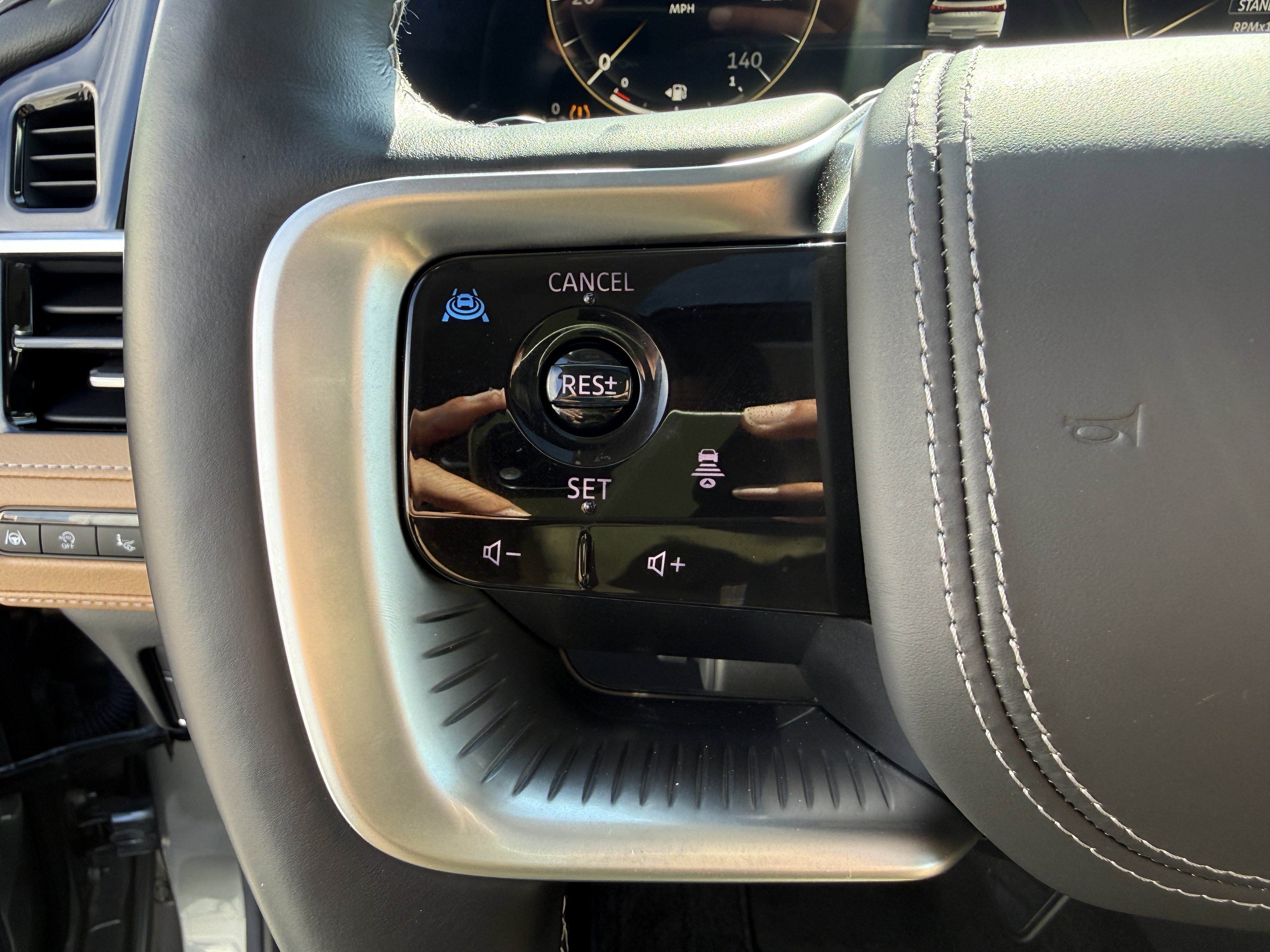 Certified 2025 INFINITI QX80 Sensory image 19