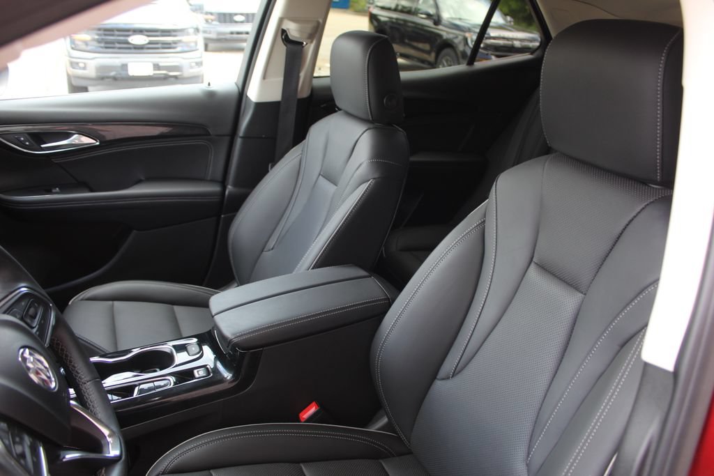 Used 2023 Buick Envision Essence FWD image 14