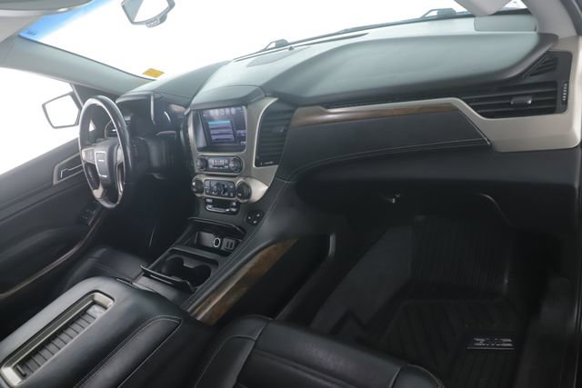 Used 2018 GMC Yukon Denali w/ Denali Ultimate Package AWD/4WD image 36