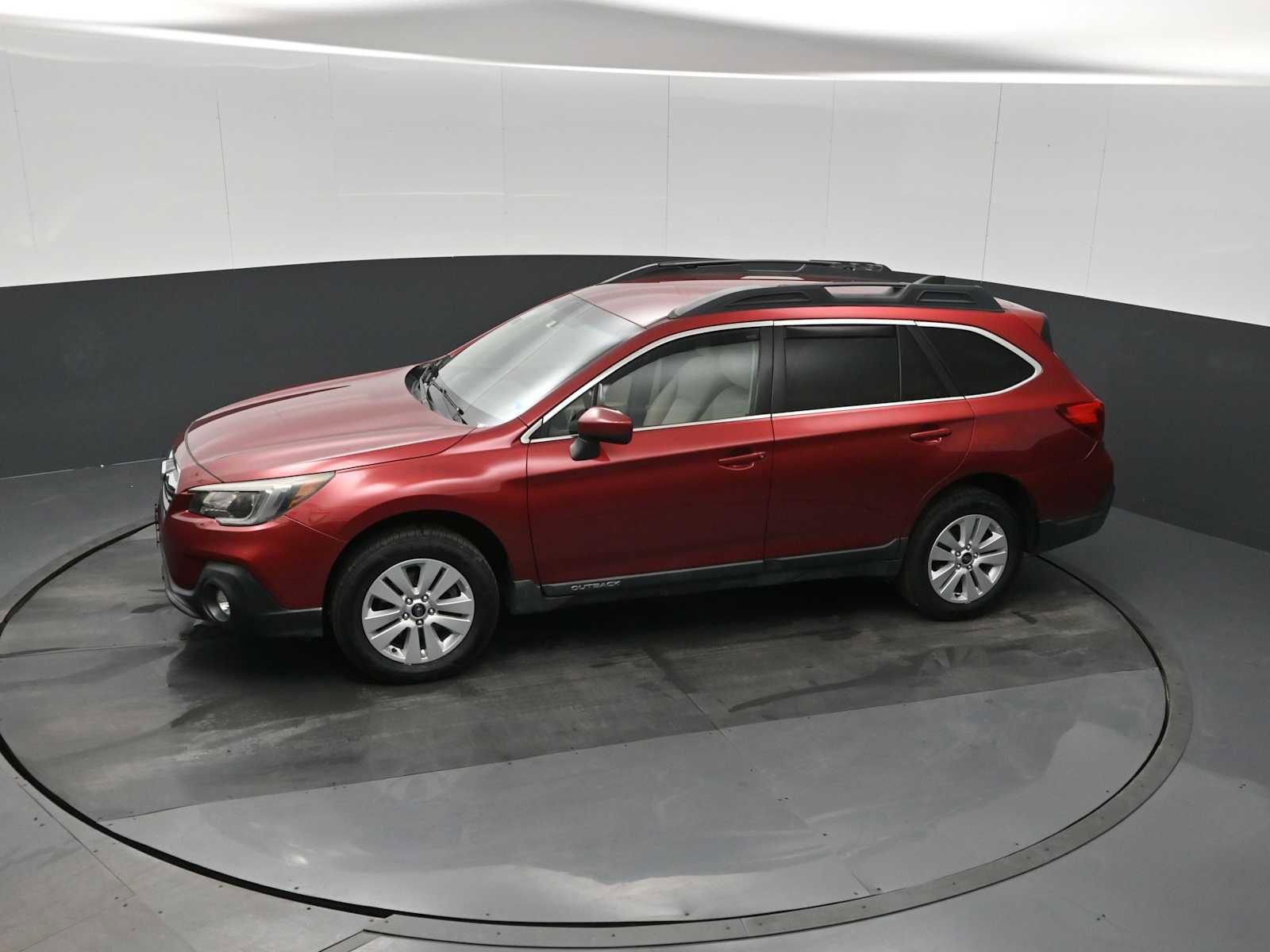 Used 2018 Subaru Outback 2.5i Premium image 13