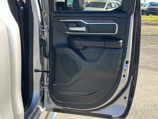 Used 2019 RAM 1500 Big Horn RWD image 21