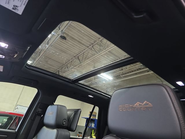 New 2026 Chevrolet Tahoe High Country AWD/4WD image 34