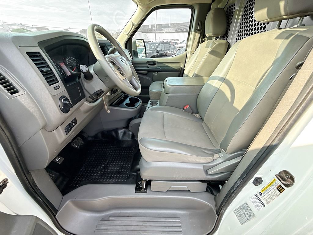 Used 2018 Nissan NV 2500 SV w/ Navigation Package image 25
