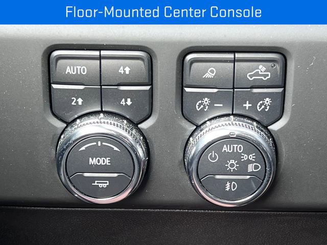 Used 2025 GMC Sierra 2500 AT4X AWD/4WD image 28