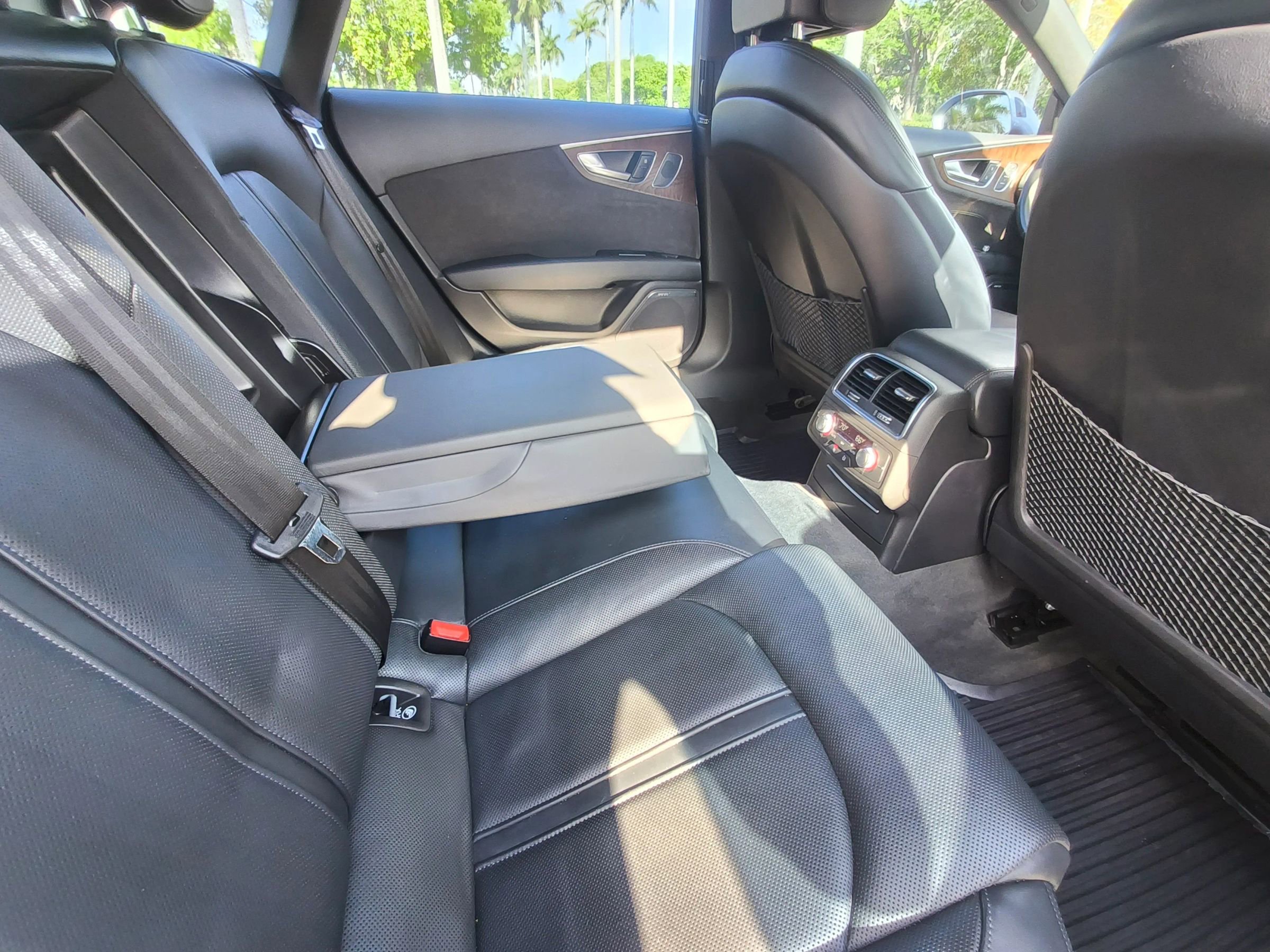 Used 2016 Audi A7 3.0T Prestige w/ Comfort Seating Package AWD/4WD image 33