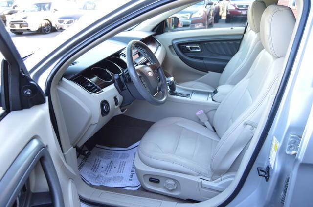 Used 2011 Ford Taurus SEL w/ 201A Rapid Spec Order Code image 39