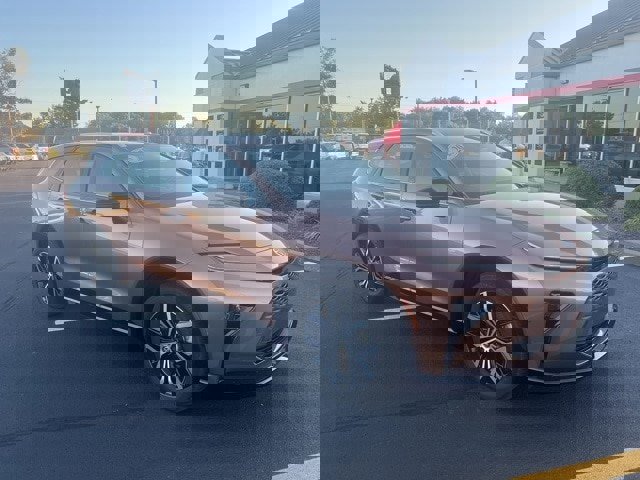 Used 2025 Toyota Crown Signia