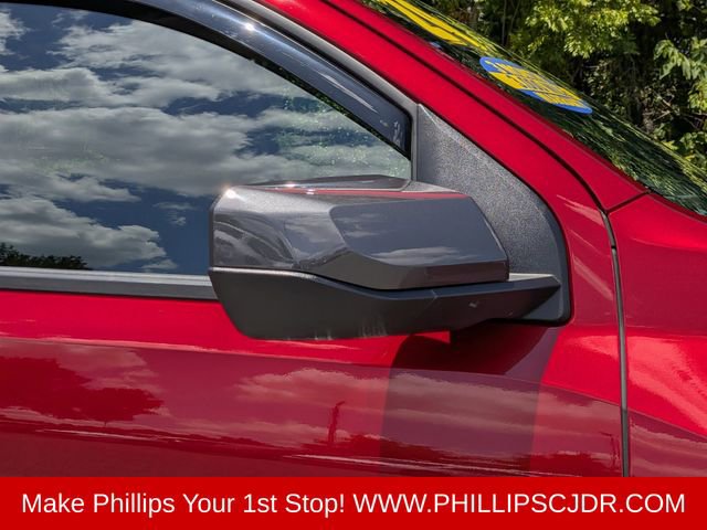 Used 2024 Chevrolet Colorado LT w/ LT Convenience Package II RWD image 11
