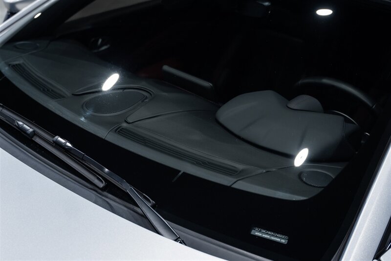 Used 2019 Aston Martin V8 Vantage Coupe RWD image 58