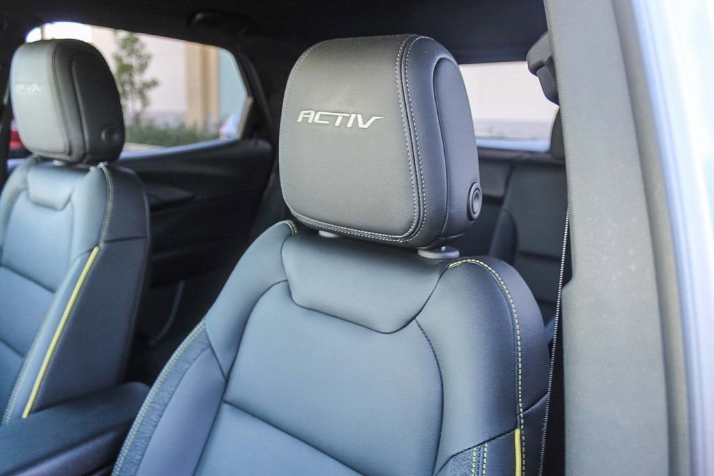 Used 2025 Chevrolet TrailBlazer ACTIV w/ Driver Confidence Package image 25