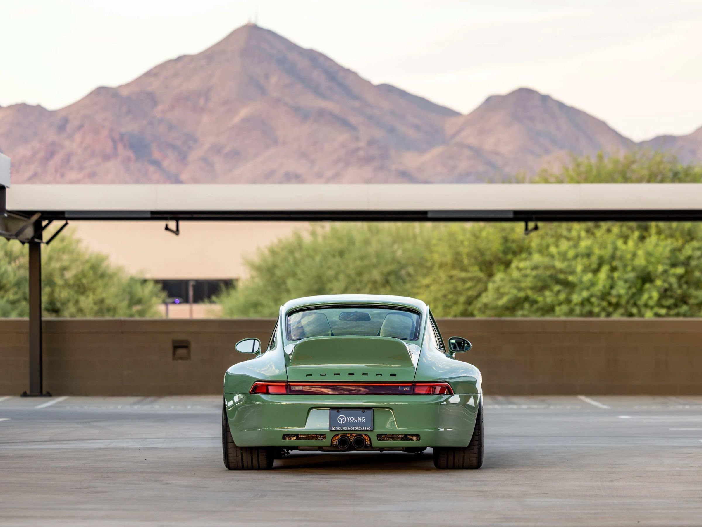 Used 1995 Porsche 911 Coupe image 7