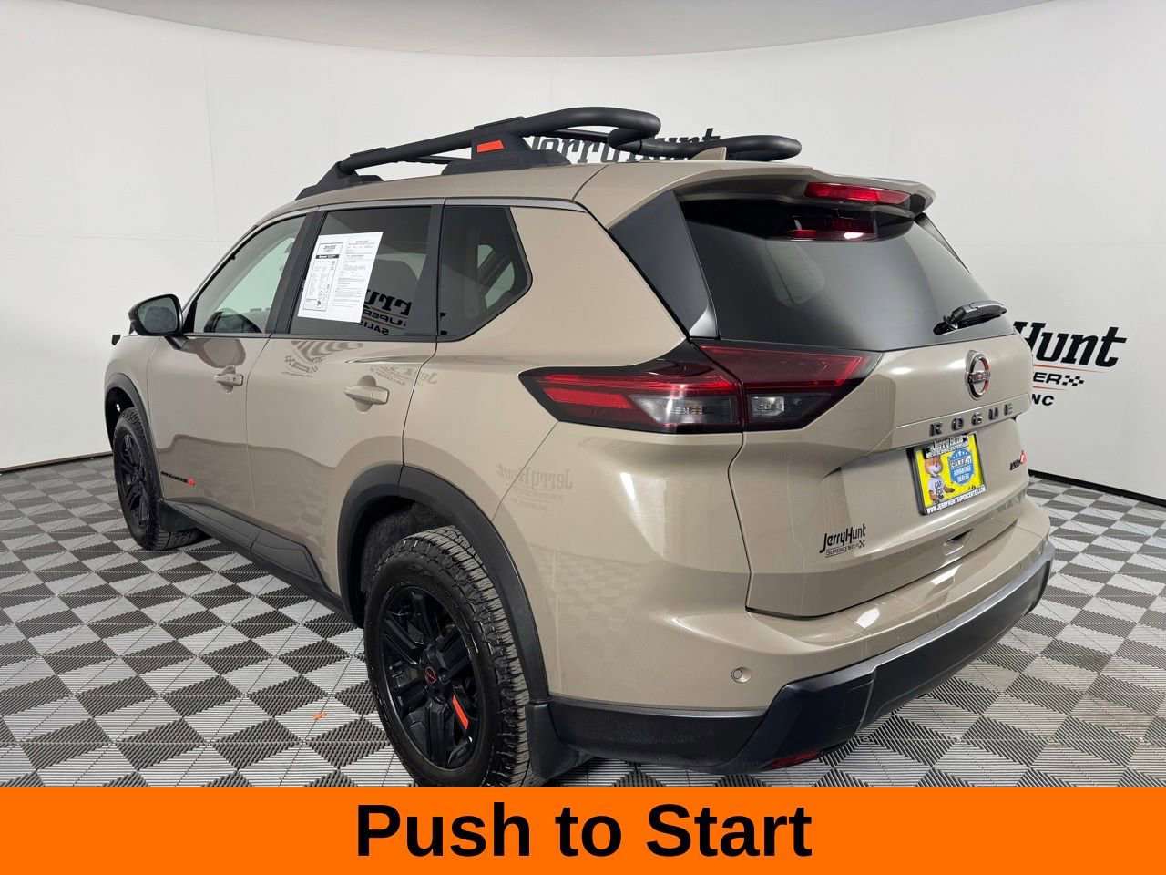 Used 2025 Nissan Rogue SV w/ Rock Creek Premium Package image 9