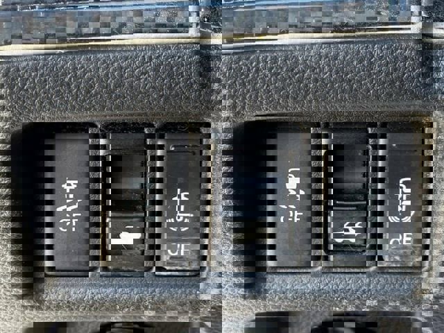 Used 2014 INFINITI Q60 AWD Coupe w/ Premium Package image 22