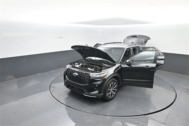 New 2026 Ford Explorer ST-Line image 35
