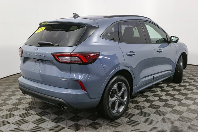 Used 2023 Ford Escape ST-Line w/ Tech Pack #1 image 13
