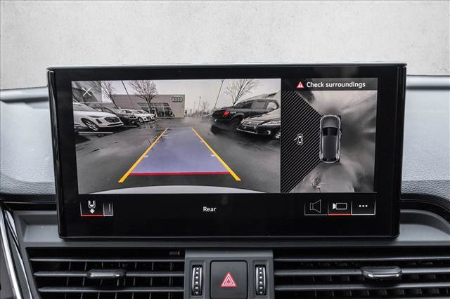 Used 2023 Audi Q5 e Premium Plus w/ Premium Plus Package image 18