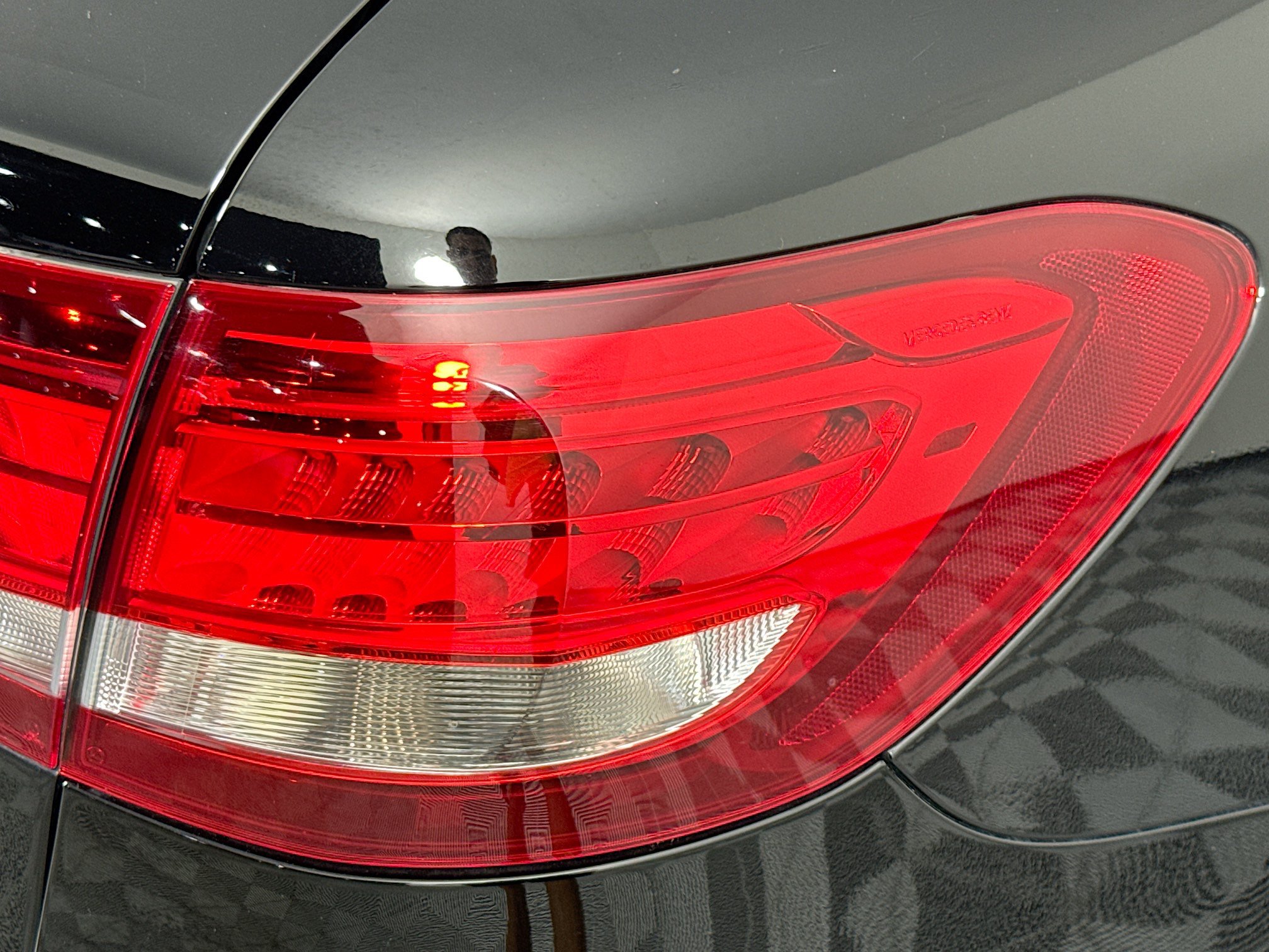 Used 2017 Mercedes-Benz GLC 300 w/ Premium 1 Package image 31