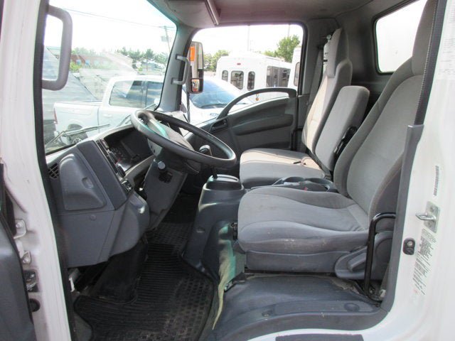 Used 2018 Isuzu NPR RWD image 9