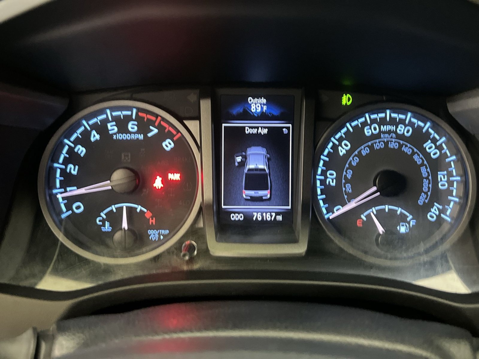 Used 2020 Toyota Tacoma TRD Sport AWD/4WD image 16