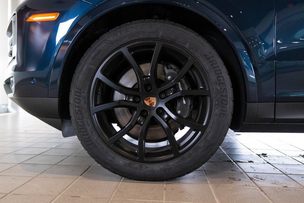 New 2026 Porsche Cayenne AWD/4WD image 11