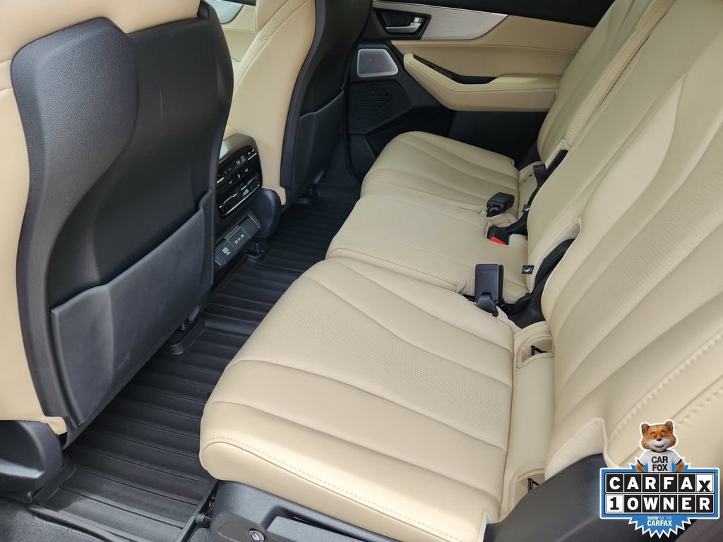 Certified 2025 Acura MDX w/ Technology Package AWD/4WD image 30