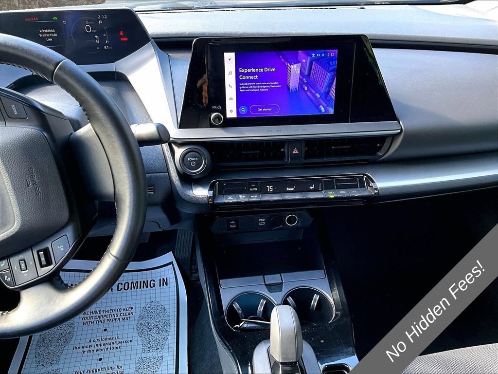 Used 2023 Toyota Prius LE FWD image 5