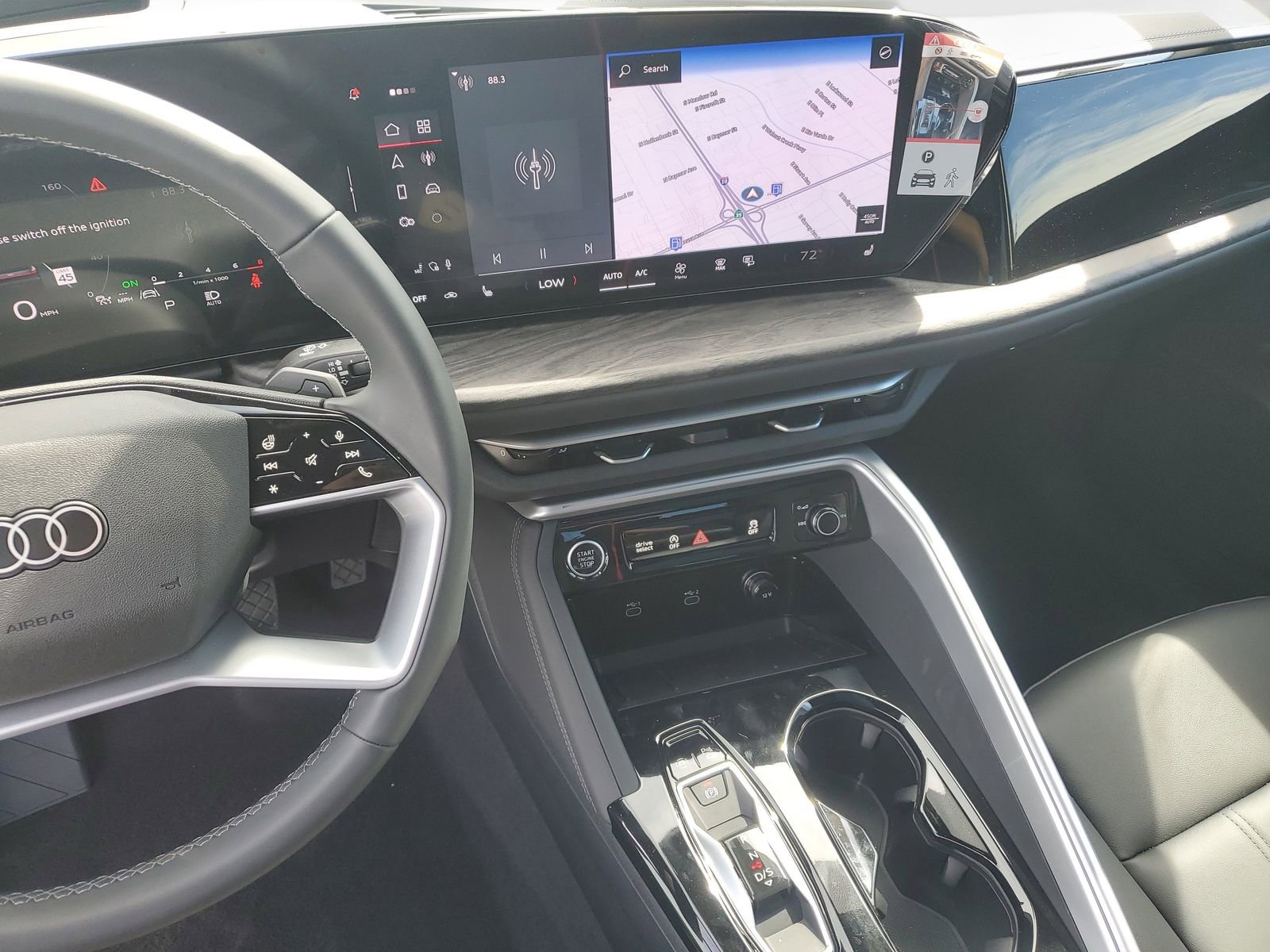 New 2025 Audi Q5 Premium Plus image 25