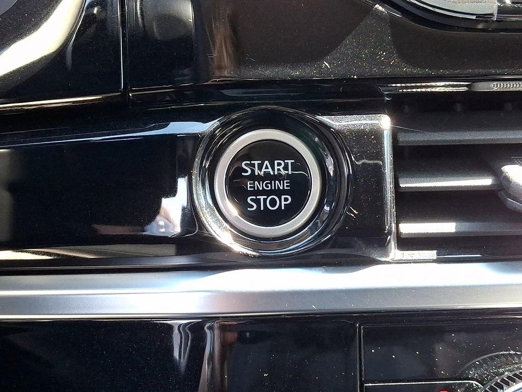 Used 2023 Nissan Pathfinder SL w/ Lighting Package (N92) AWD/4WD image 26