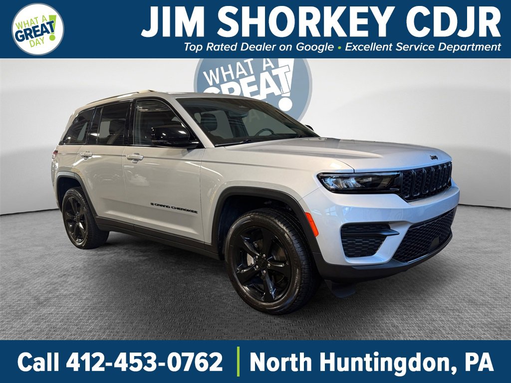 Used 2023 Jeep Grand Cherokee Altitude
