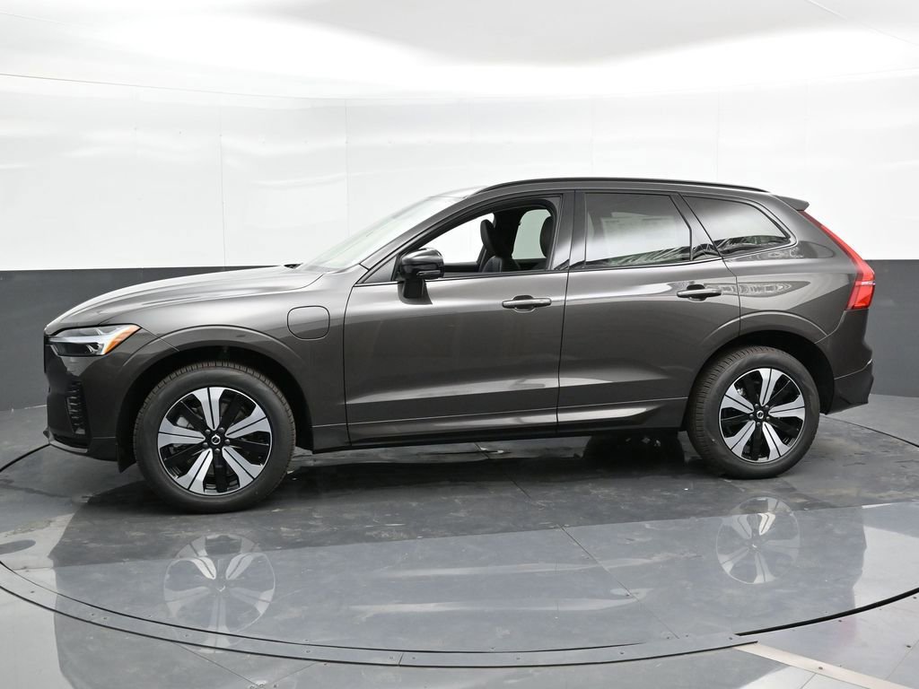 New 2025 Volvo XC60 T8 Core w/ Protection Package Premier image 7