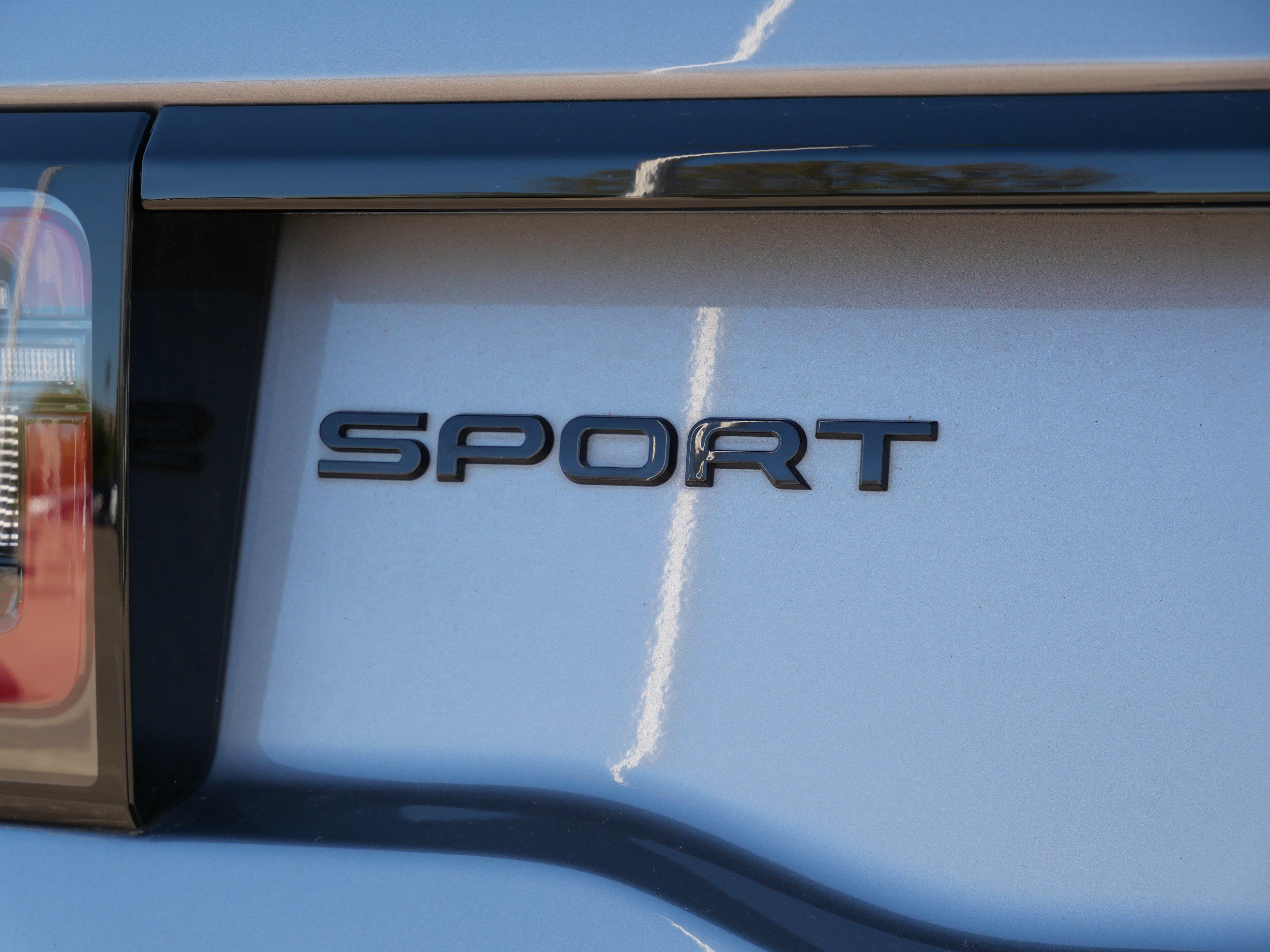 Used 2024 Land Rover Discovery Sport Dynamic SE AWD/4WD image 12