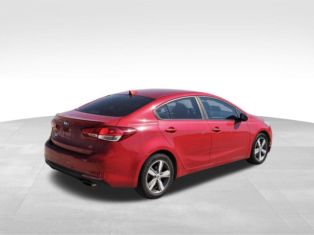 Used 2018 Kia Forte S image 4