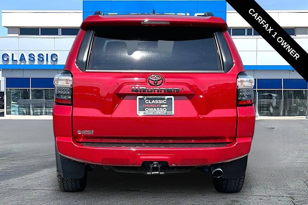 Used 2024 Toyota 4Runner SR5 Premium w/ Moonroof Package AWD/4WD image 4