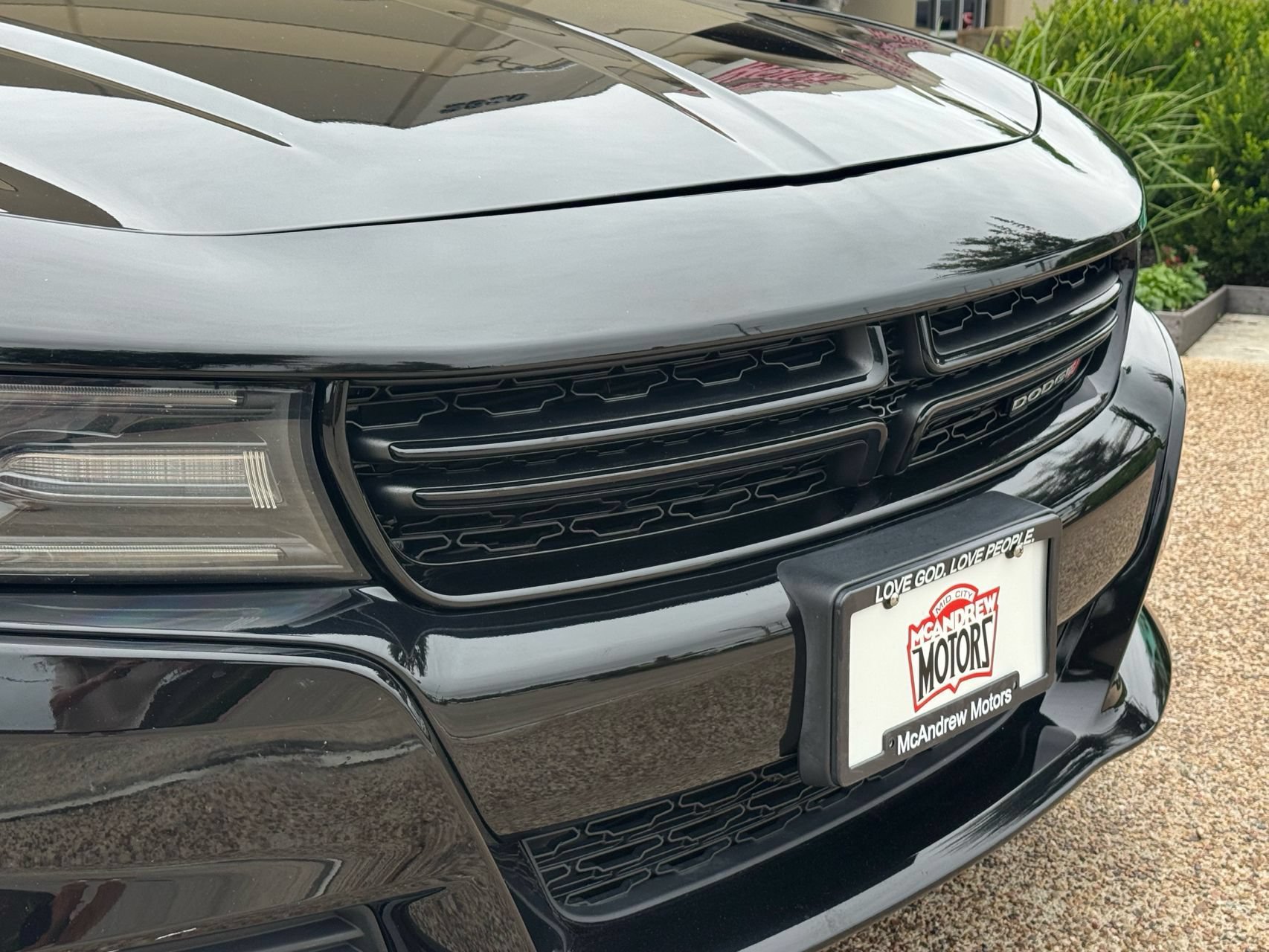Used 2021 Dodge Charger SXT RWD image 2