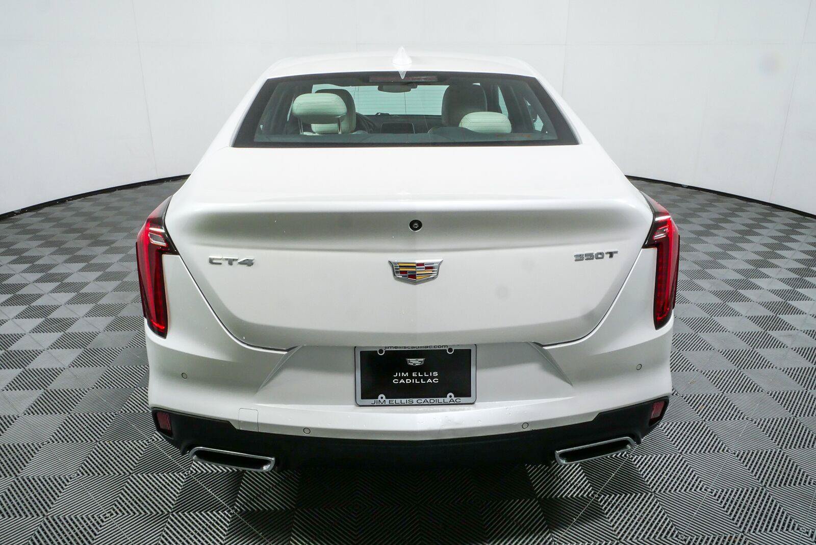 Used 2021 Cadillac CT4 Premium Luxury RWD image 28