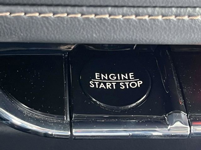 Used 2025 Lincoln Aviator AWD image 22