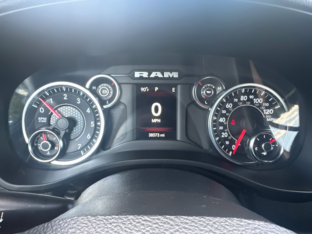 Used 2023 RAM 1500 Big Horn AWD/4WD image 25