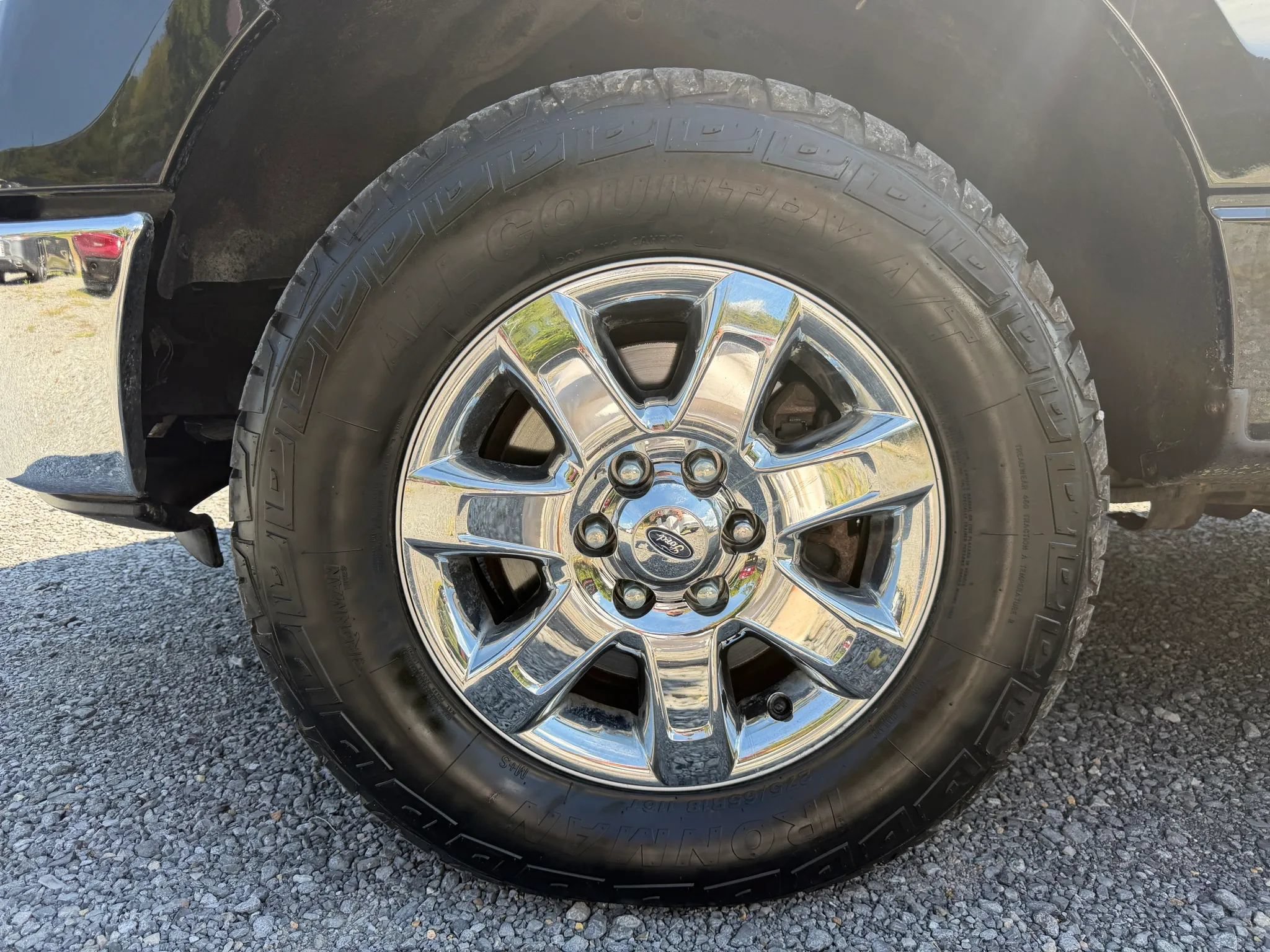 Used 2014 Ford F150 XLT w/ Equipment Group 302A Luxury AWD/4WD image 39