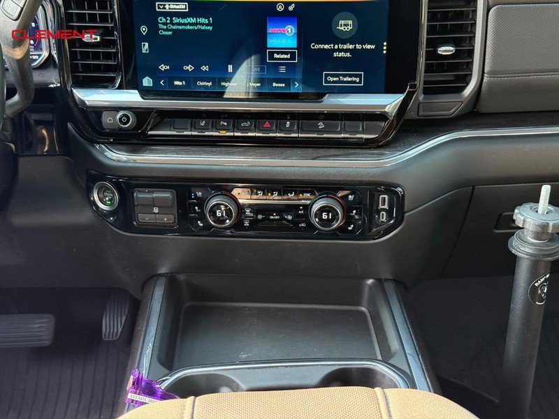 Used 2024 Chevrolet Silverado 2500 LTZ w/ LTZ Premium Package AWD/4WD image 17