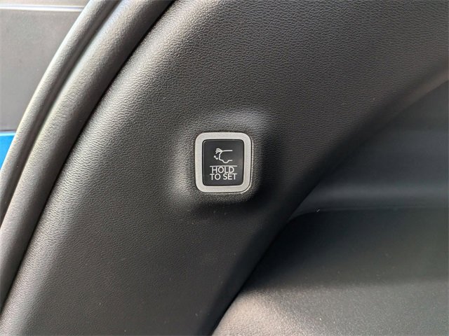 Used 2025 Jeep Wagoneer S Limited image 32