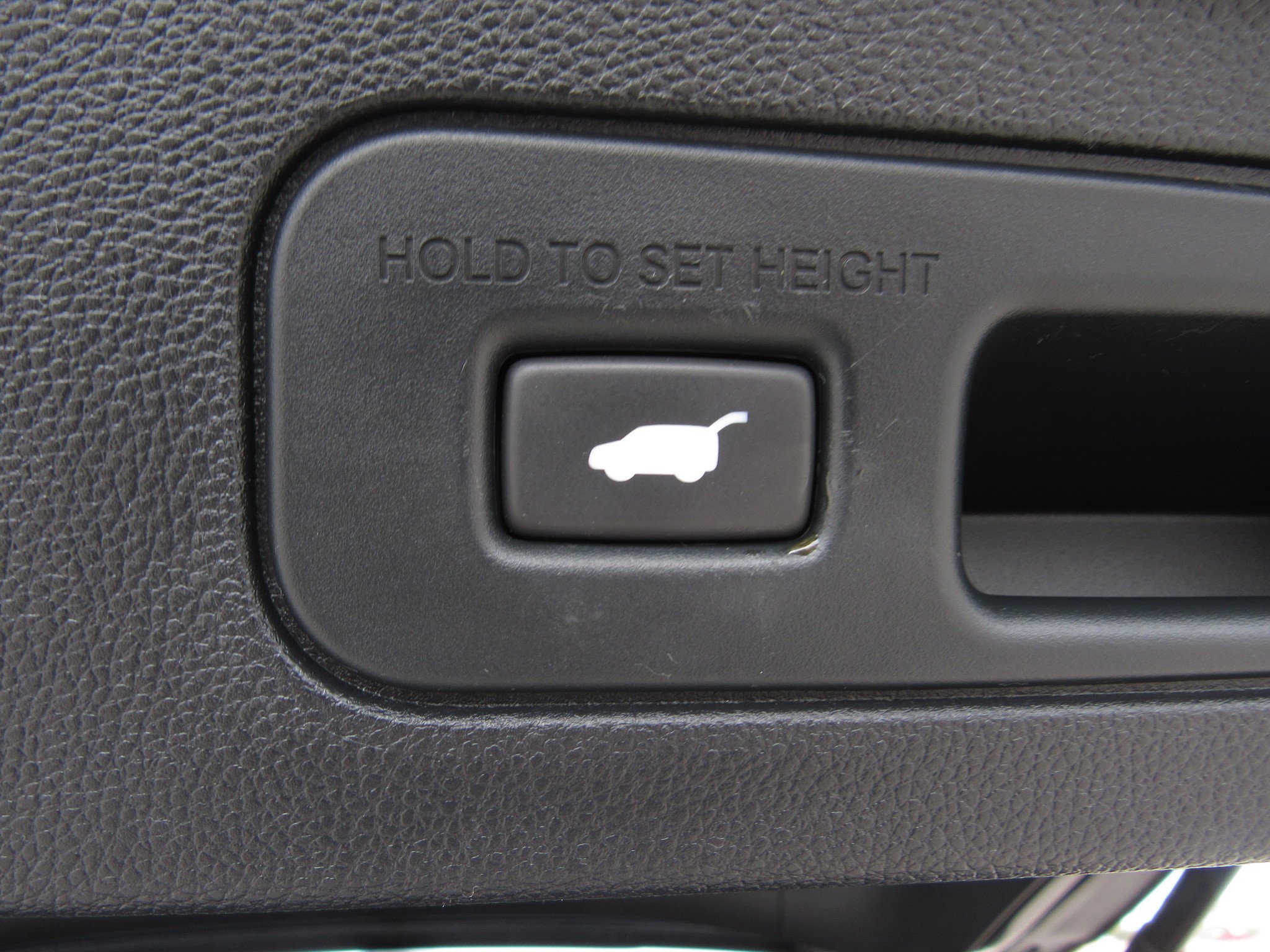 Certified 2023 Acura MDX FWD image 14