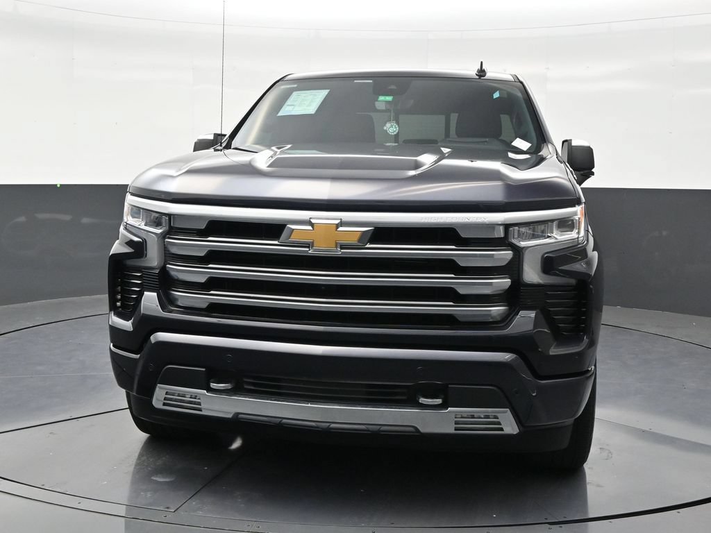 Used 2024 Chevrolet Silverado 1500 High Country w/ Technology Package RWD image 8